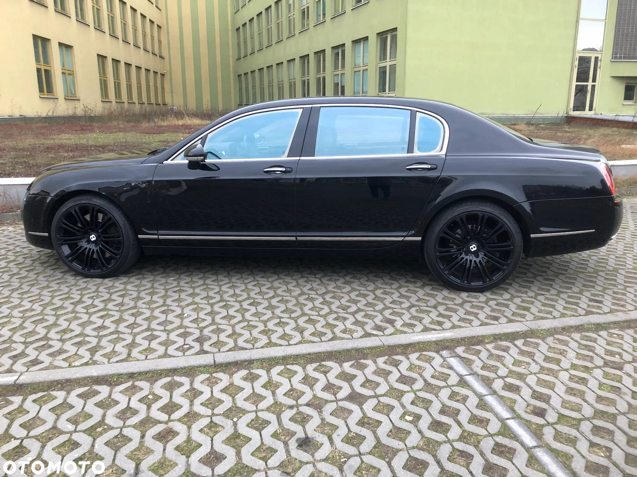 Bentley Flying Spur Continental - 9