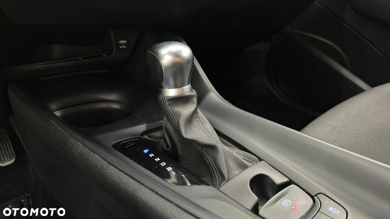 Toyota C-HR - 18