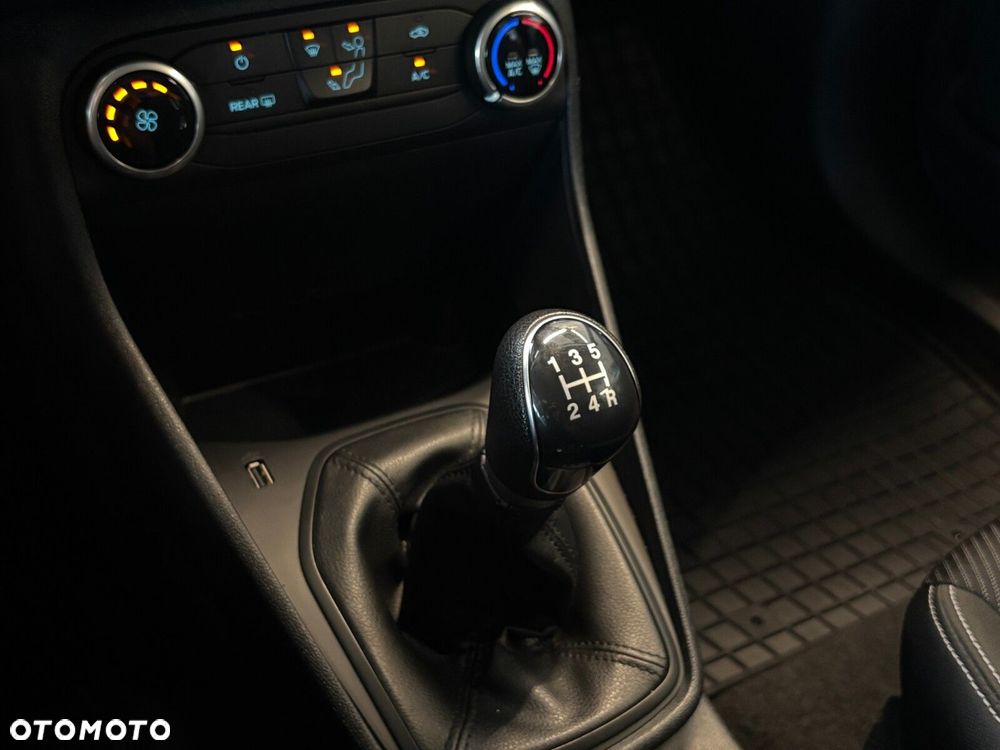 Ford Fiesta - 20