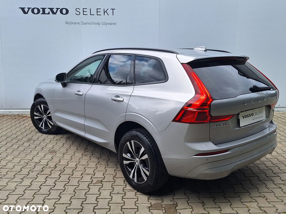 Volvo XC 60 B4 D Momentum - 7