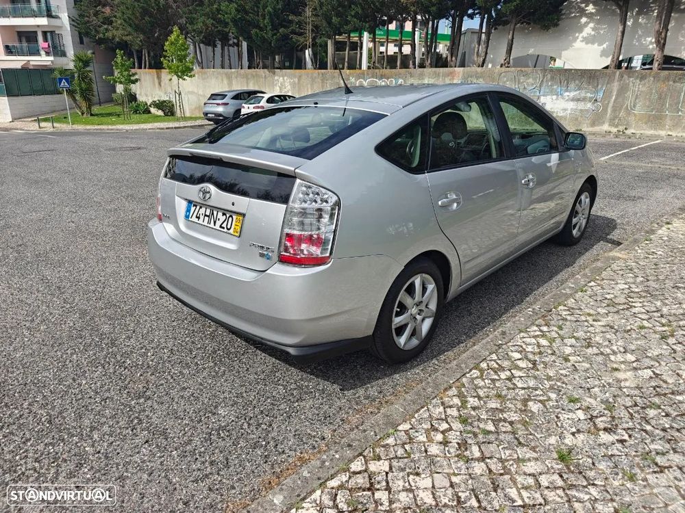 Toyota Prius 1.5 VVT-i HSD Sol HP.+EP - 7