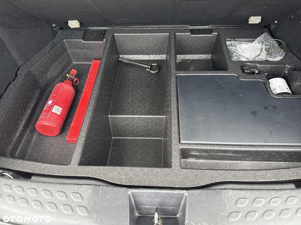 Toyota C-HR 2.0 Hybrid GR Sport - 29