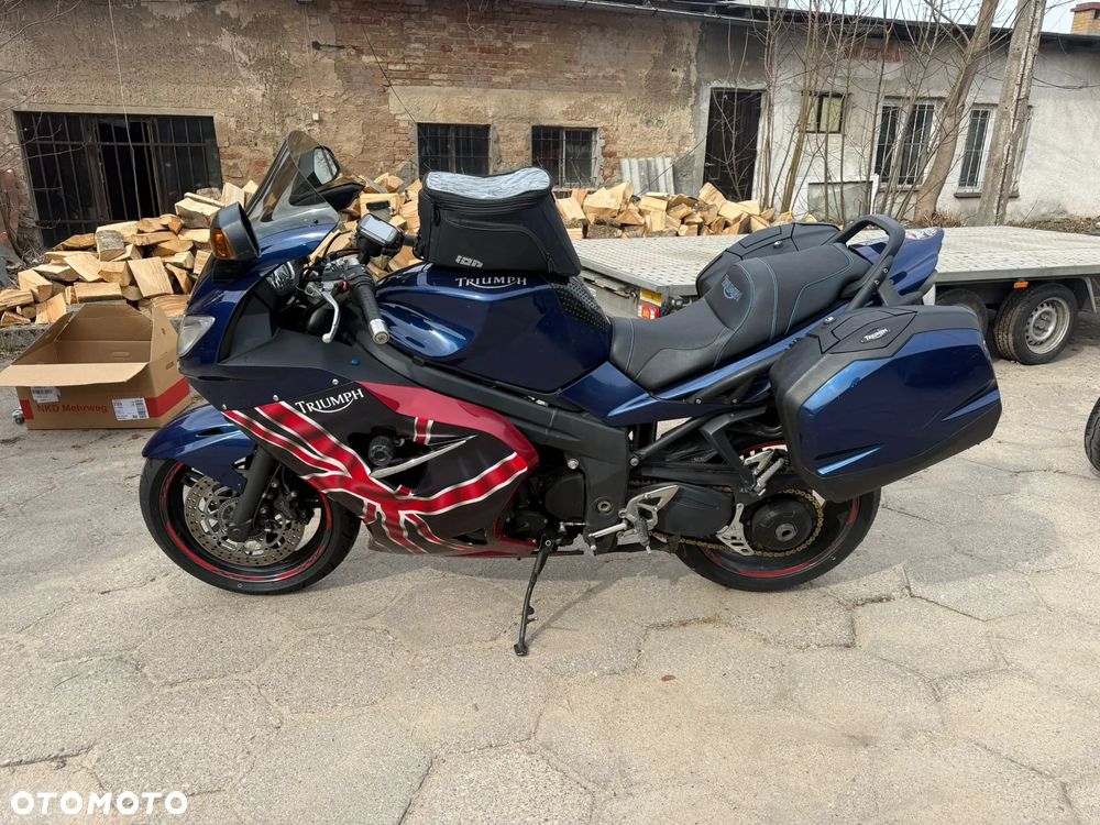 Triumph Sprint - 1