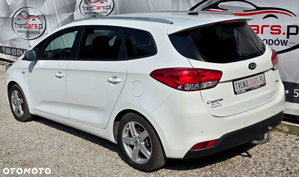 Kia Carens 1.7 CRDi 115 Dream-Team Edition - 13