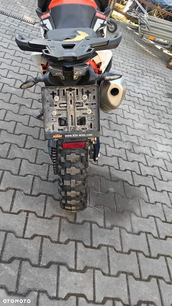KTM Adventure - 10
