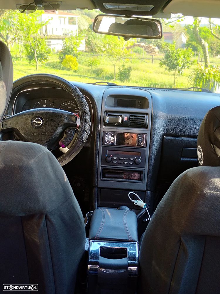 Opel Astra 2.0 DTi Club - 8