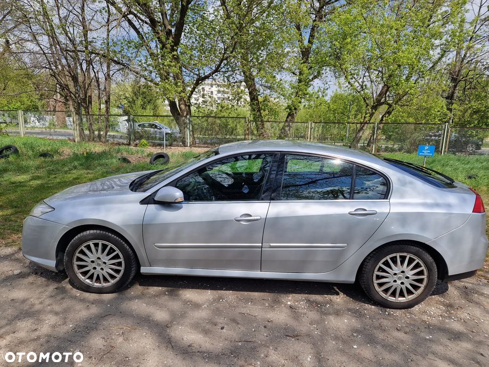 Renault Laguna - 1