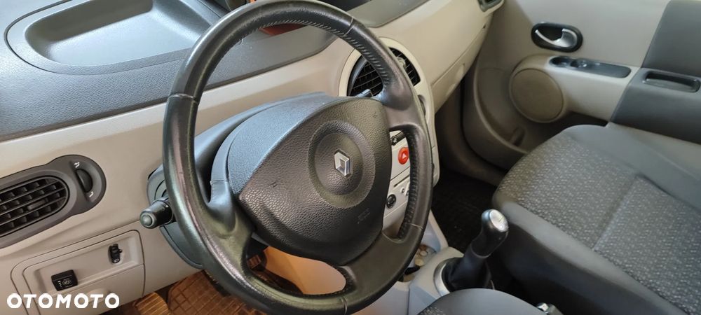 Renault Modus - 8