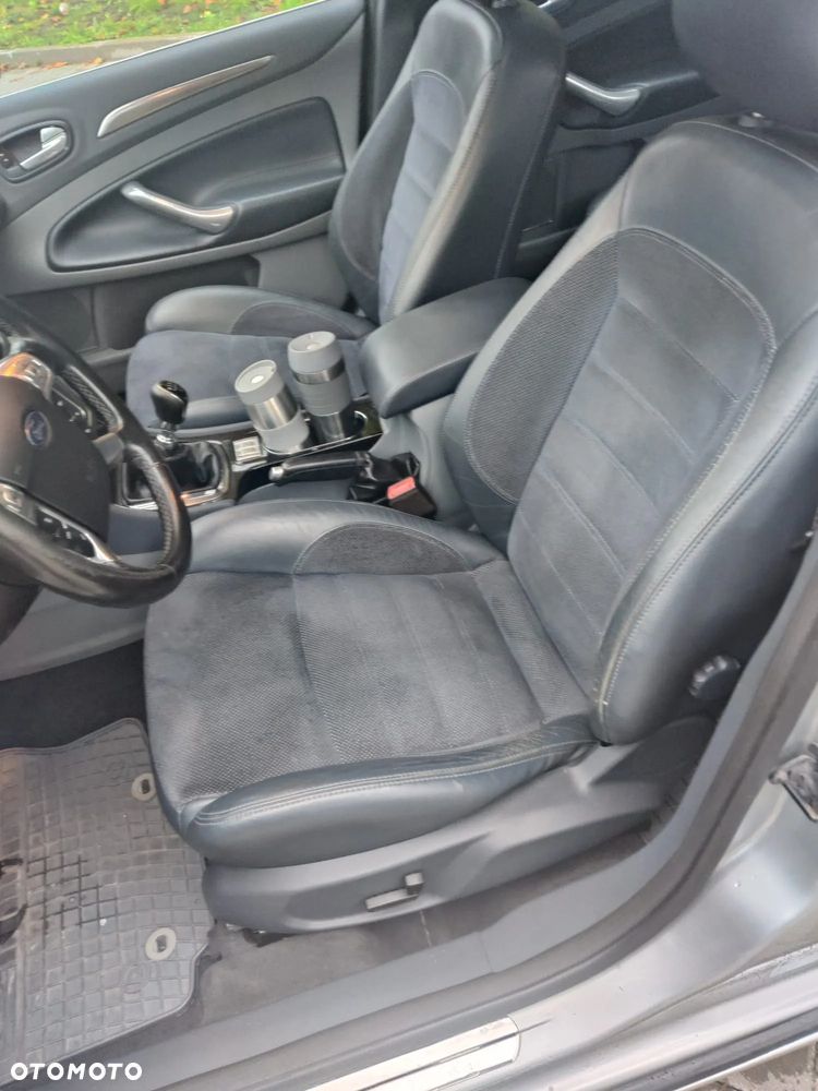 Ford Mondeo 2.0 TDCi Titanium X - 14