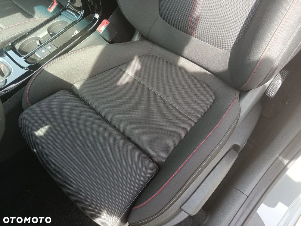 Hyundai i30 1.5 T-GDI 48V Smart Plus - 12