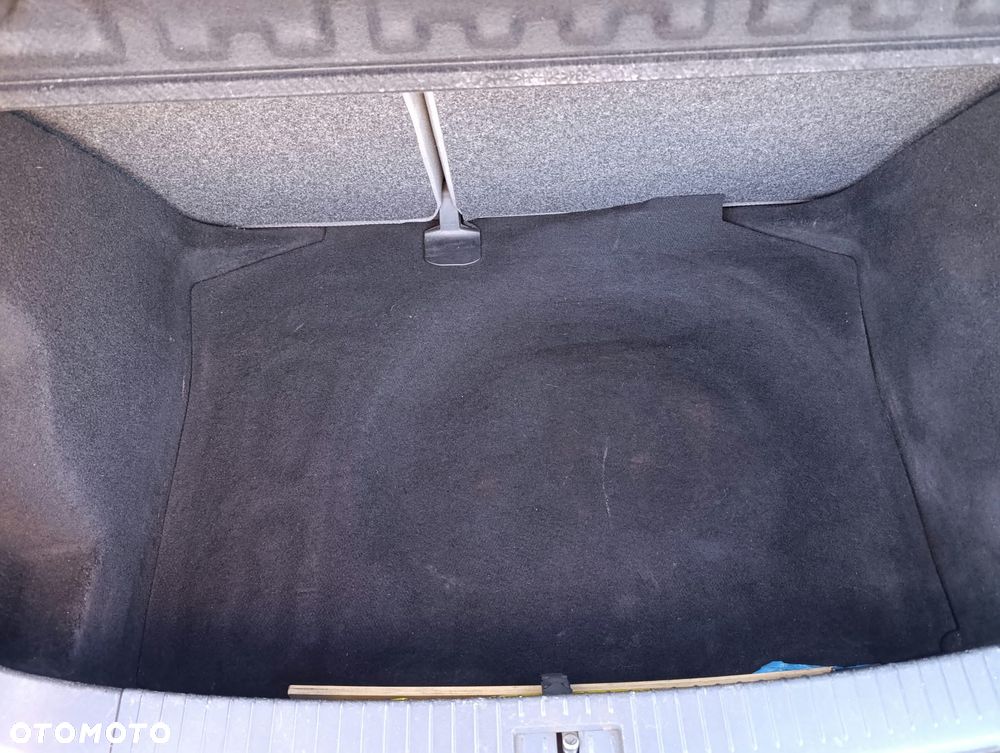 Seat Ibiza 1.9 TDI Signo - 7