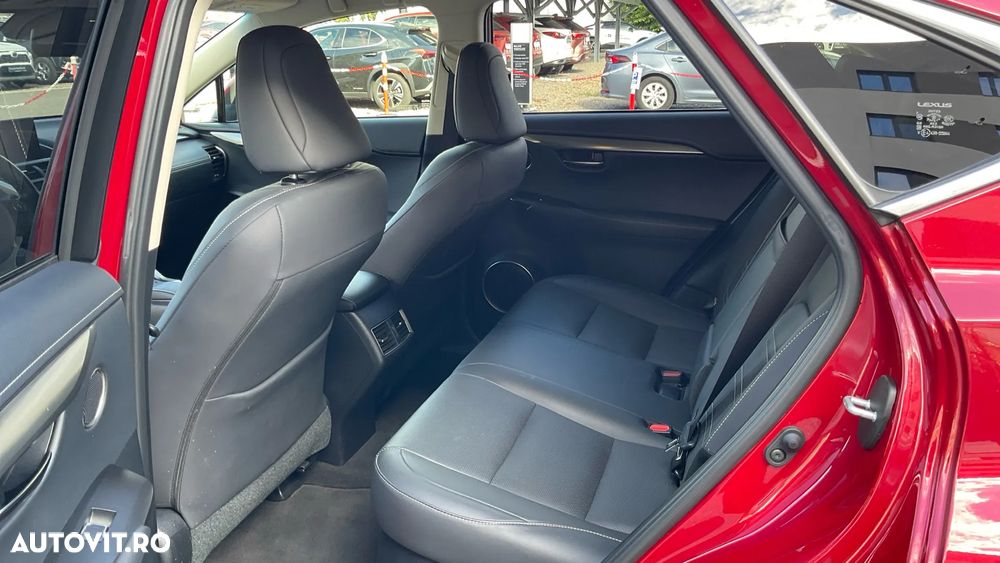 Lexus Seria NX 300h AWD Executive Plus - 13