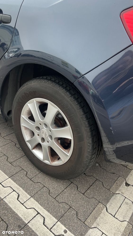 Citroën C4 1.4 16V Equilibre - 15