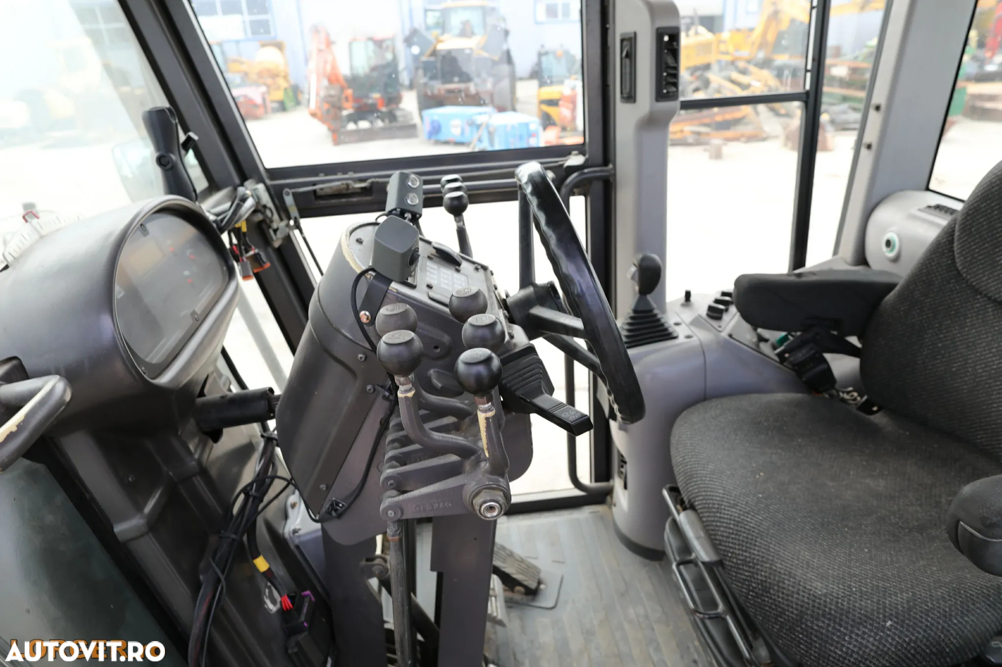 Volvo G930 - 15