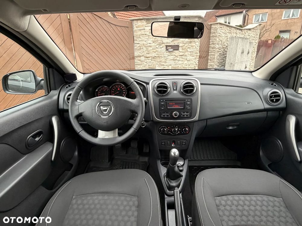 Dacia Sandero - 10