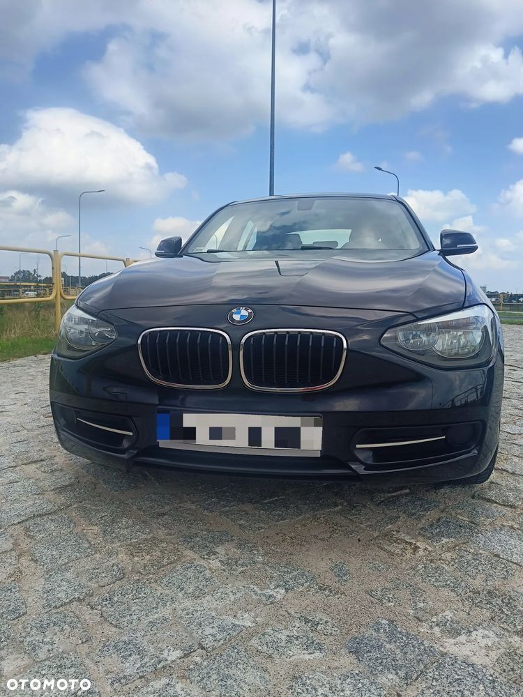 BMW Seria 1 114i Sport Line - 3