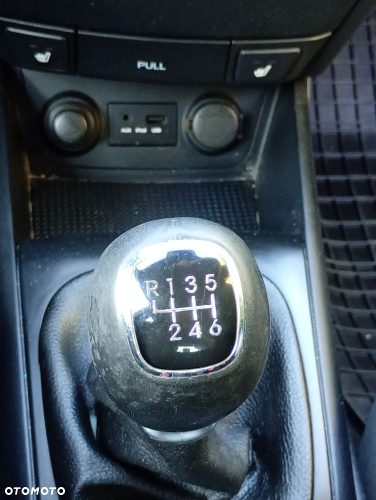 Hyundai i30 - 23