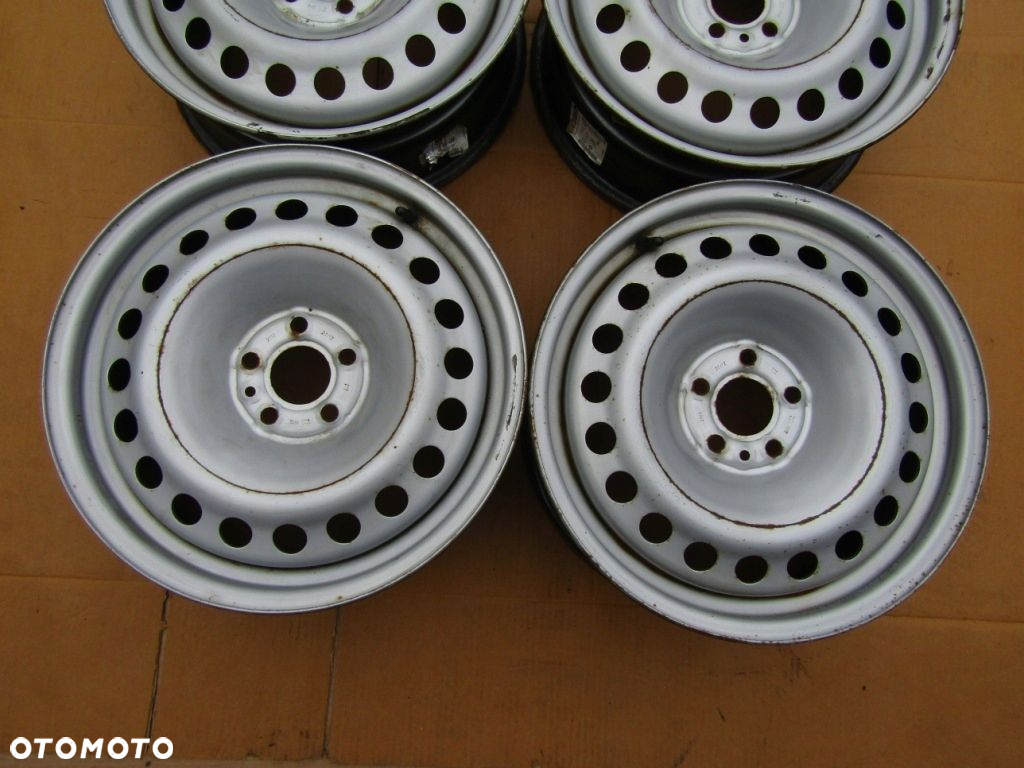 4x Felgi 16 Fiat 500L Tipo II Doblo Opel Combo D 6j 5x98 ET36,5 / oryginał - 4
