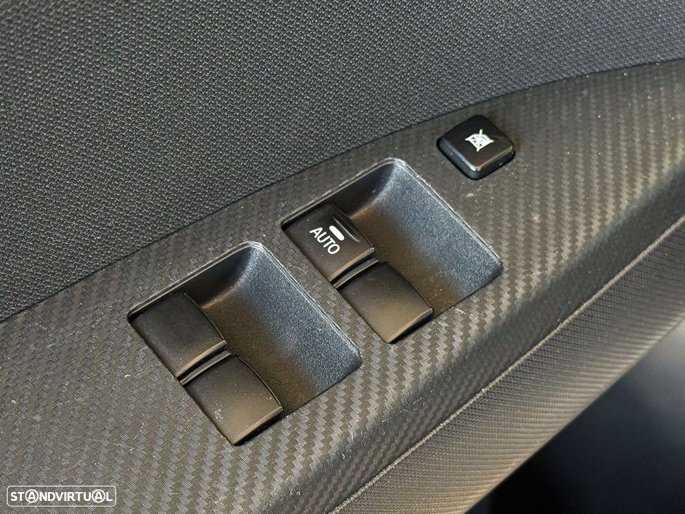 Mitsubishi Space Star 1.2 Connect Edition - 29