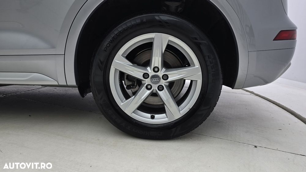 Audi Q5 2.0 40 TDI quattro S tronic Sport - 22