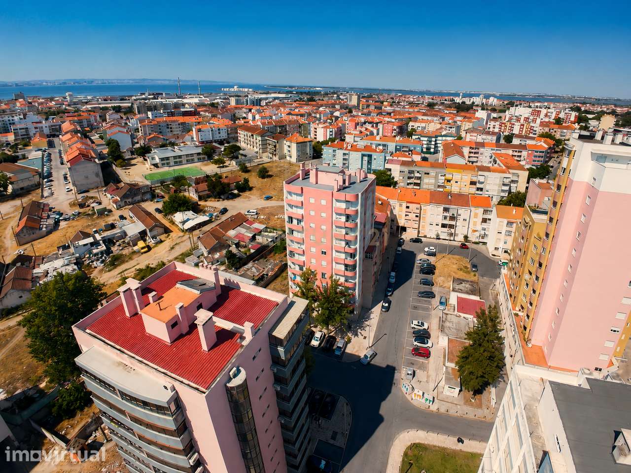 Apartamento T3 no Barreiro - Grande imagem: 2/21