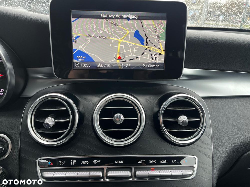 Mercedes-Benz GLC - 17