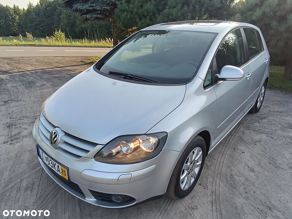 Volkswagen Golf Plus - 1