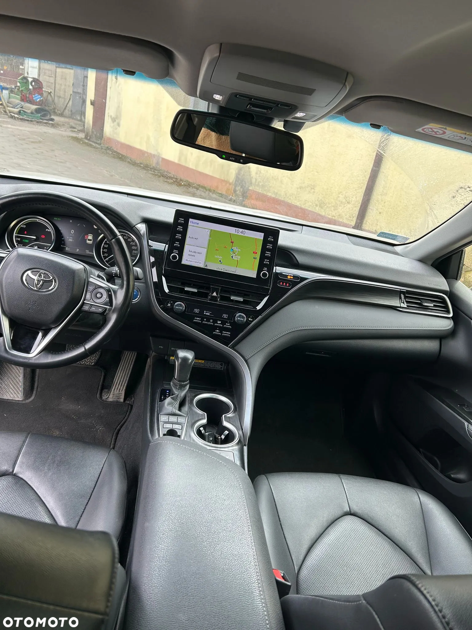 Toyota Camry - 7
