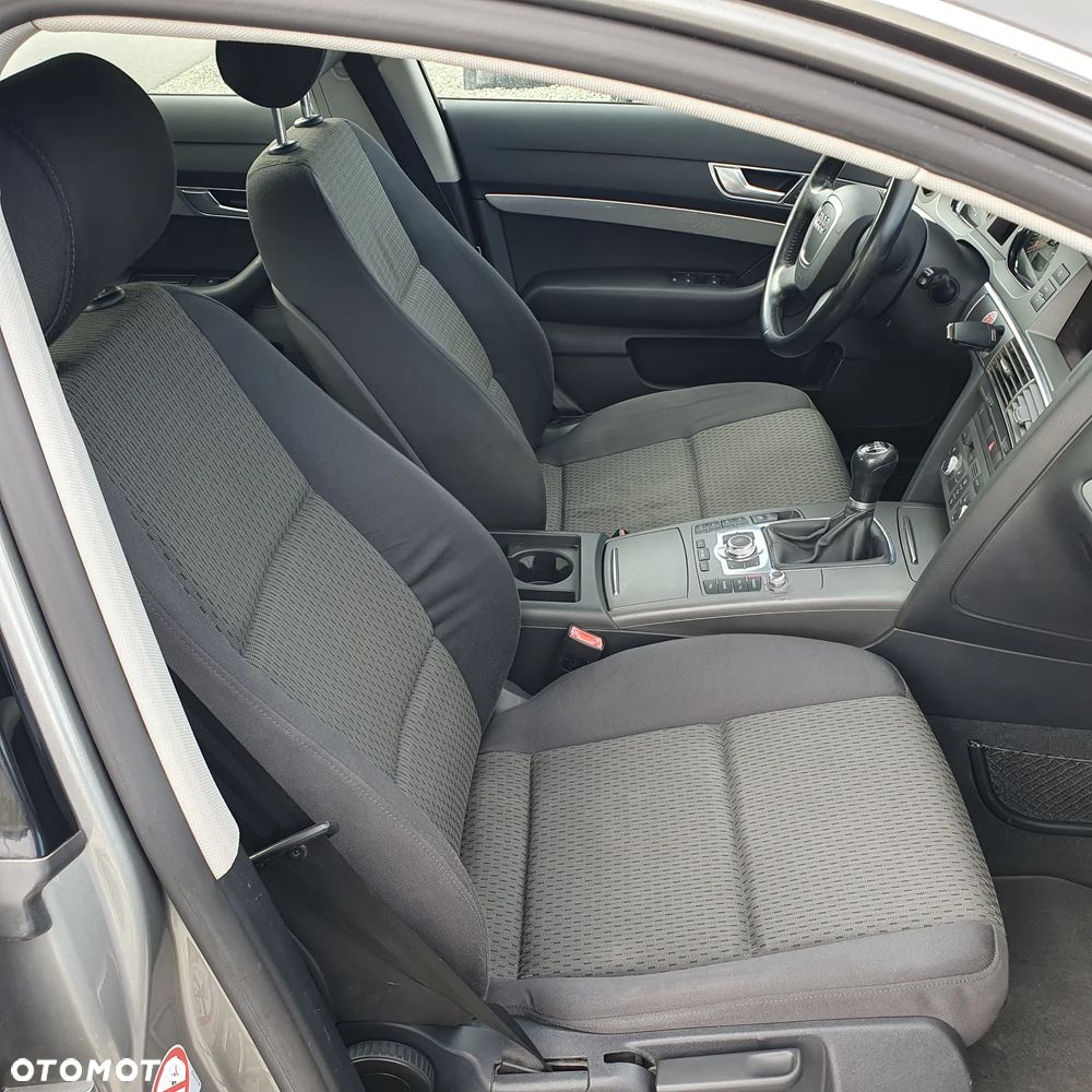 Audi A6 Limousine 2.4 - 18