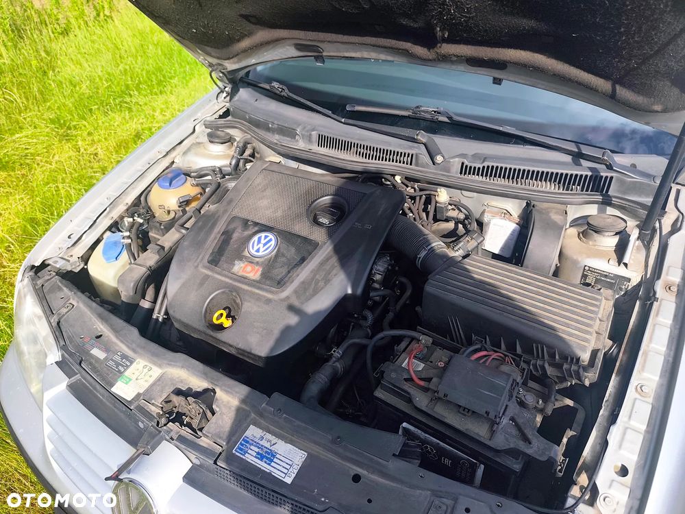 Volkswagen Bora 1.9 TDI Comfortline - 6