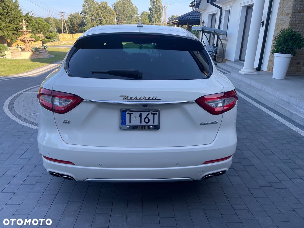 Maserati Levante - 5