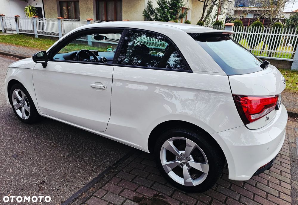 Audi A1 3-drzwiowe 1.0 TFSI ultra sport - 16