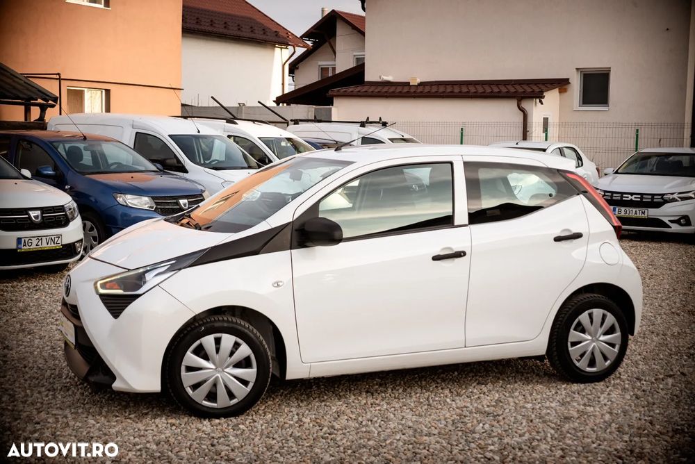 Toyota Aygo 1.0 VVY-I 5 usi X - 2