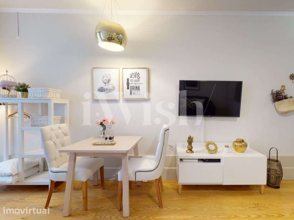 Investimento Seguro no Porto: Apartamento T0 Totalmente Mobilado - Grande imagem: 3/14