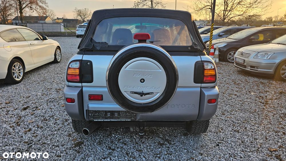 Toyota RAV4 2.0 Fun - 5