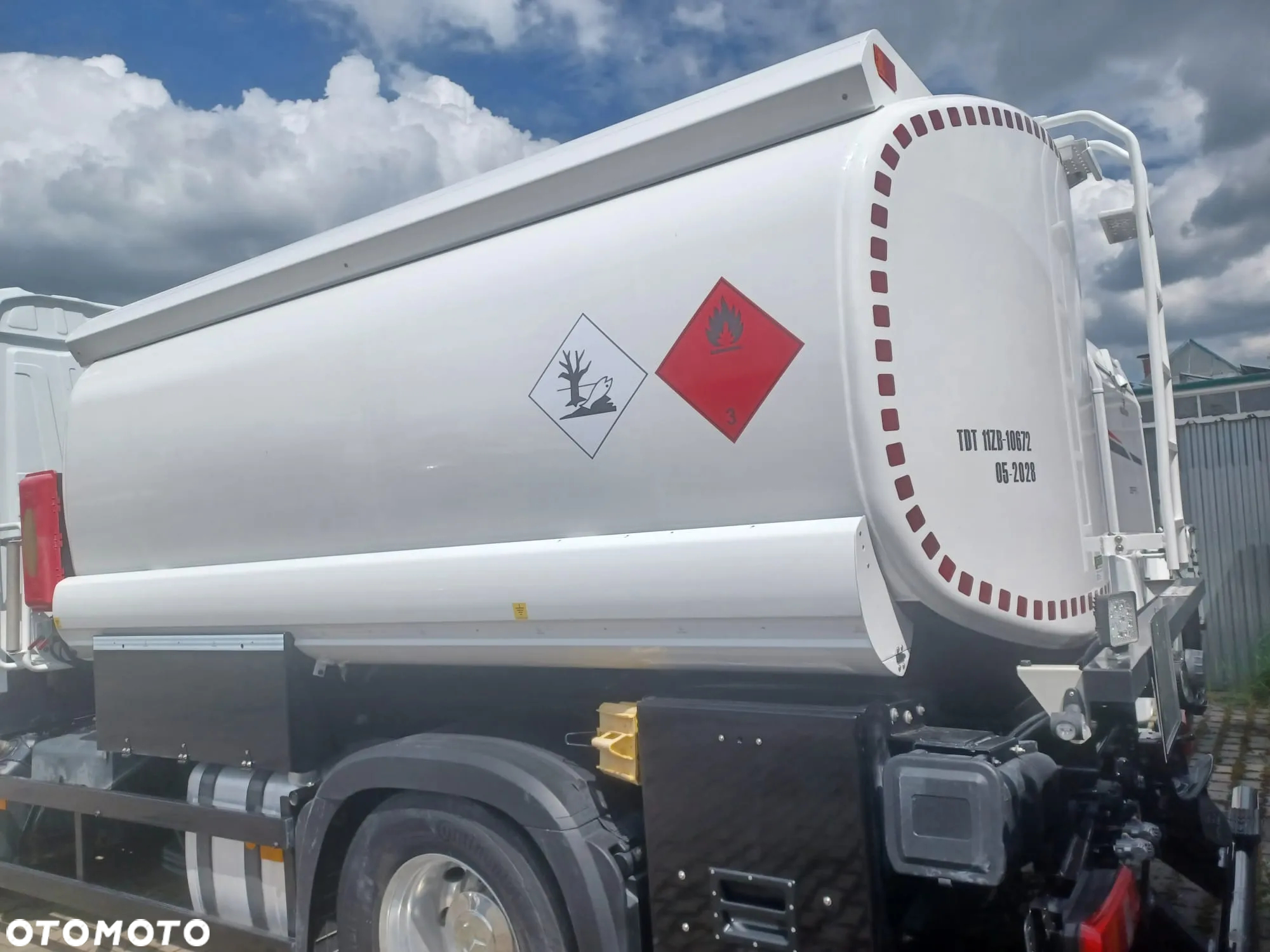 Mercedes-Benz ACTROS - 26