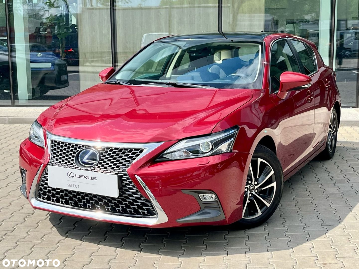 Lexus CT - 10