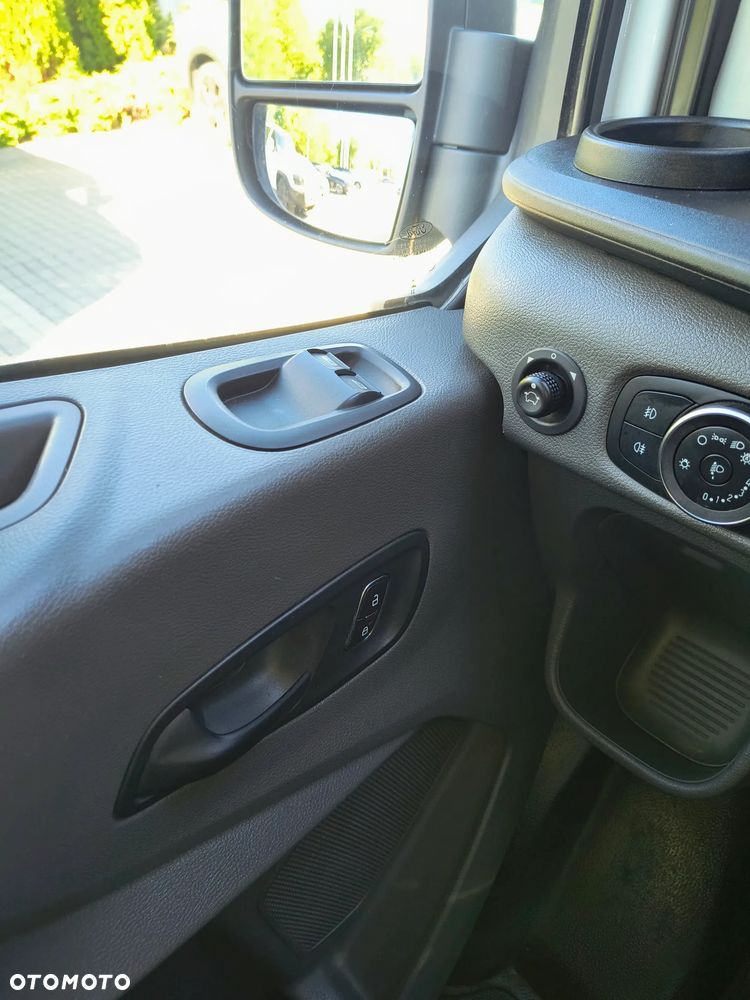 Ford Transit 2.0 dci 130KM L3H2 Salon PL Vat23% - 28
