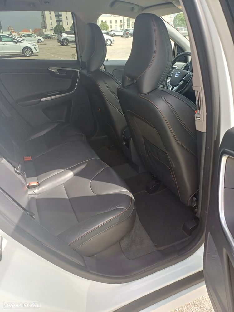 Volvo XC 60 2.0 D4 Volvo Ocean Race - 13