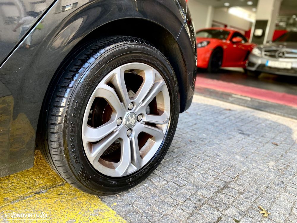 Peugeot 208 1.6 BlueHDi Active - 10