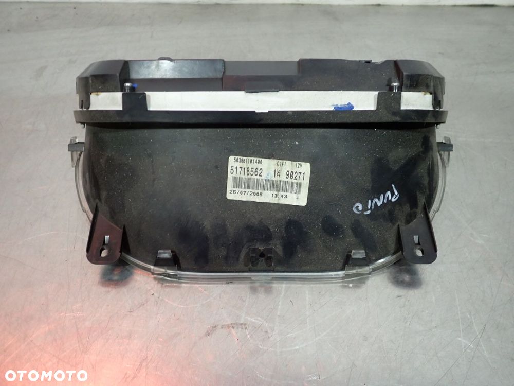 LICZNIK FIAT GRANDE PUNTO - 3