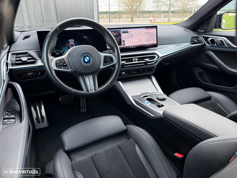 BMW i4 eDrive40 Pack Desportivo M - 11