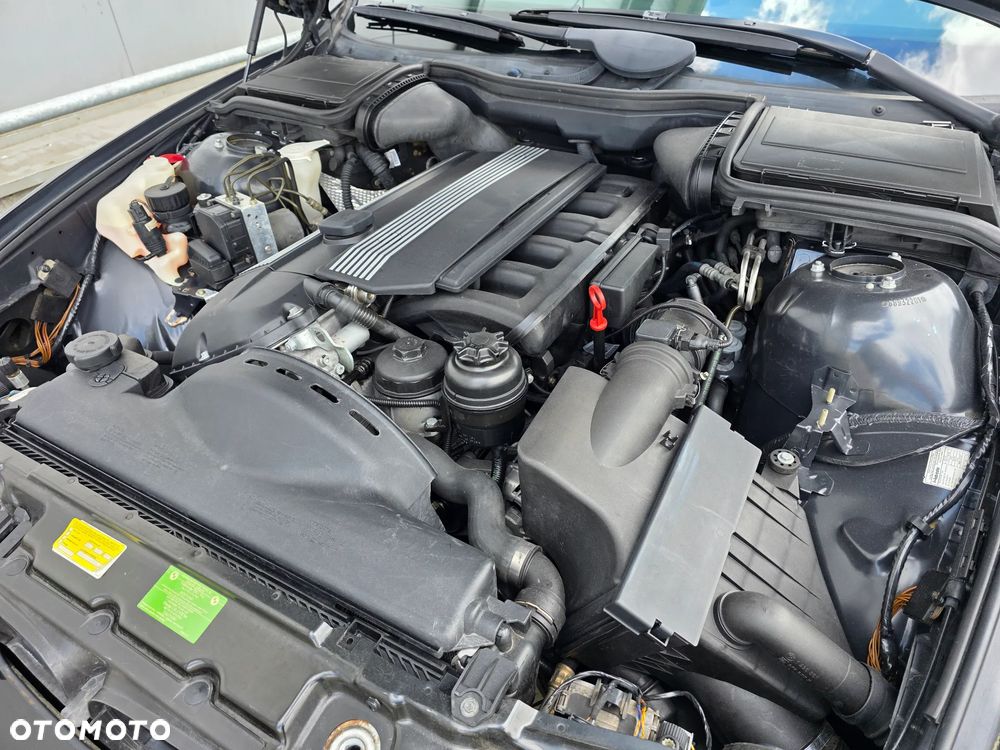 BMW Seria 5 - 33