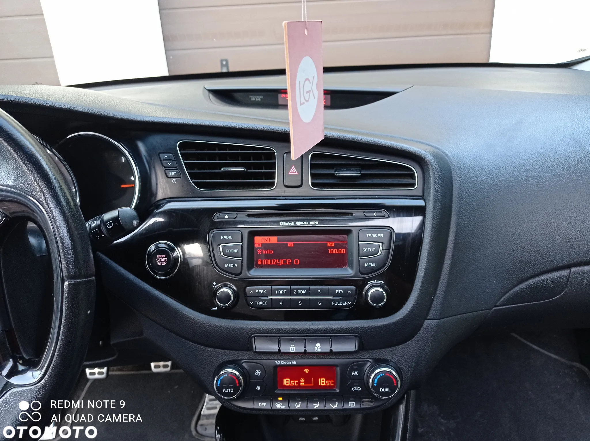 Kia Ceed Cee'd 1.6 GDI XL - 23