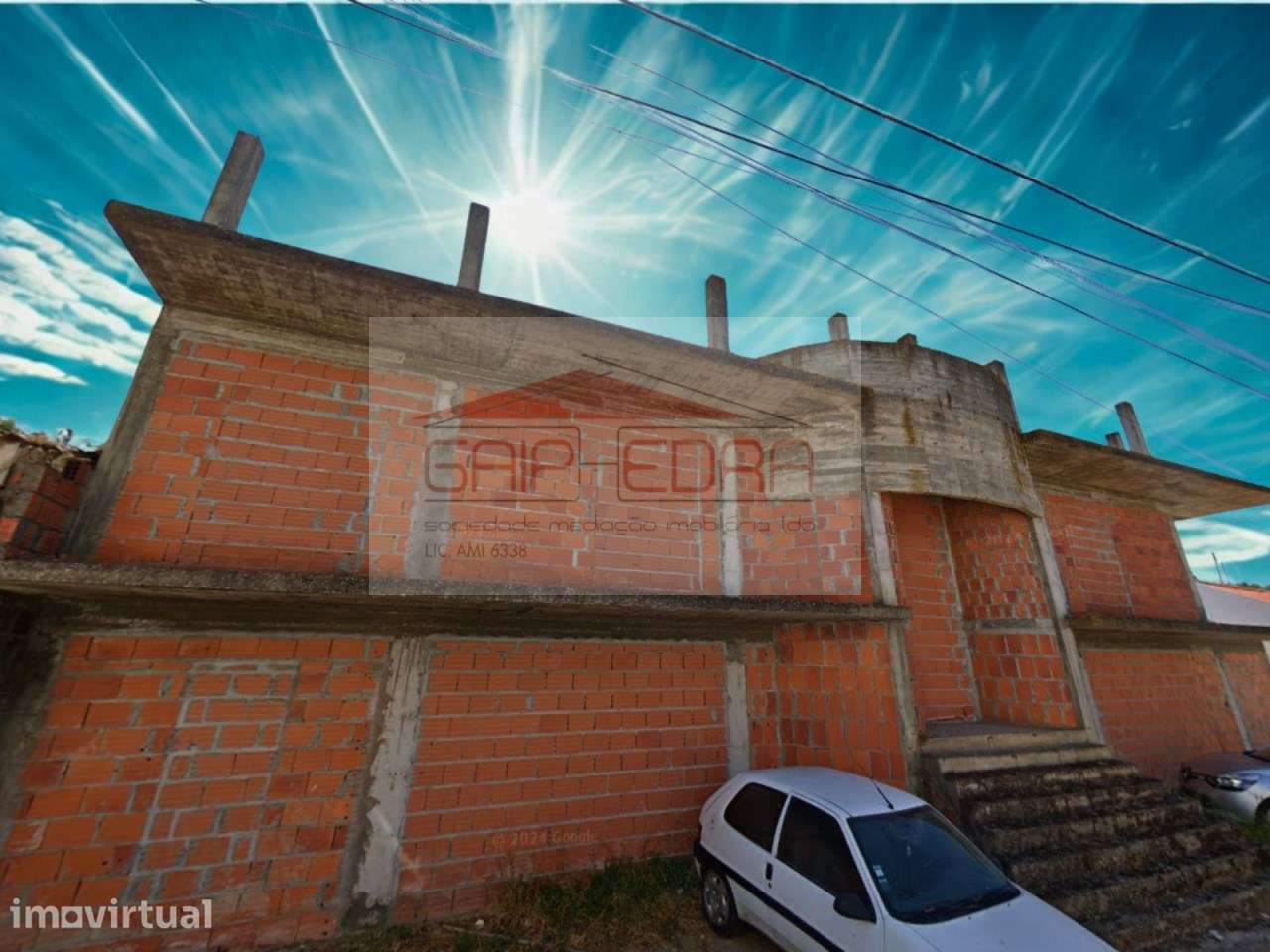 Prédio apartamentos inacabado na Chamusca a 100 Km Lisboa - Grande imagem: 5/8