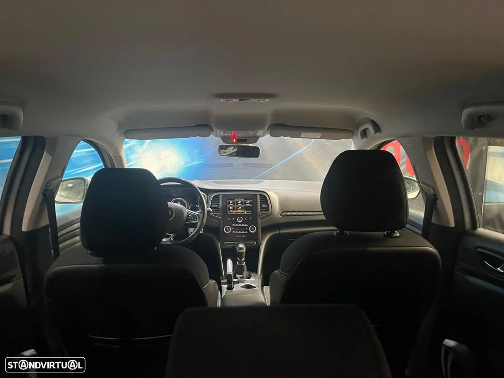 Renault Mégane Sport Tourer 1.5 dCi Zen ECO - 33