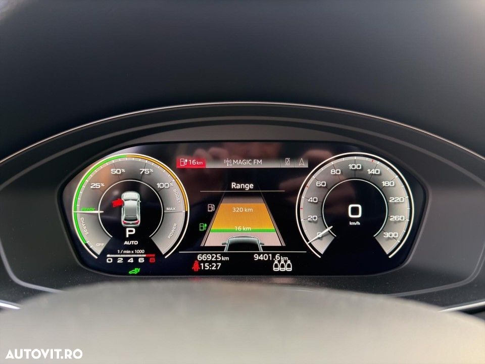 Audi Q5 Sportback - 11