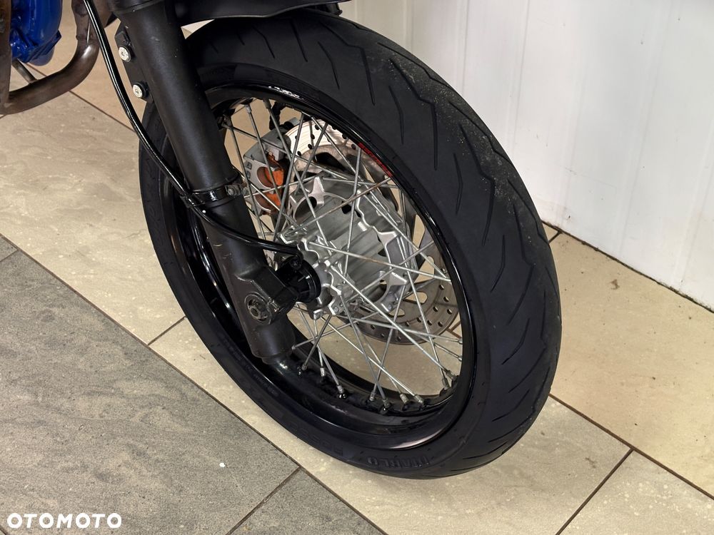 Yamaha WR - 11