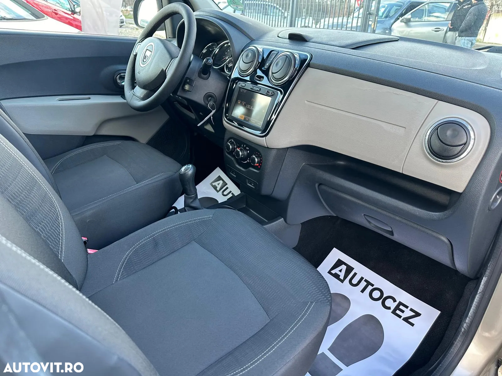 Dacia Lodgy 1.5 dCi Laureate - 20