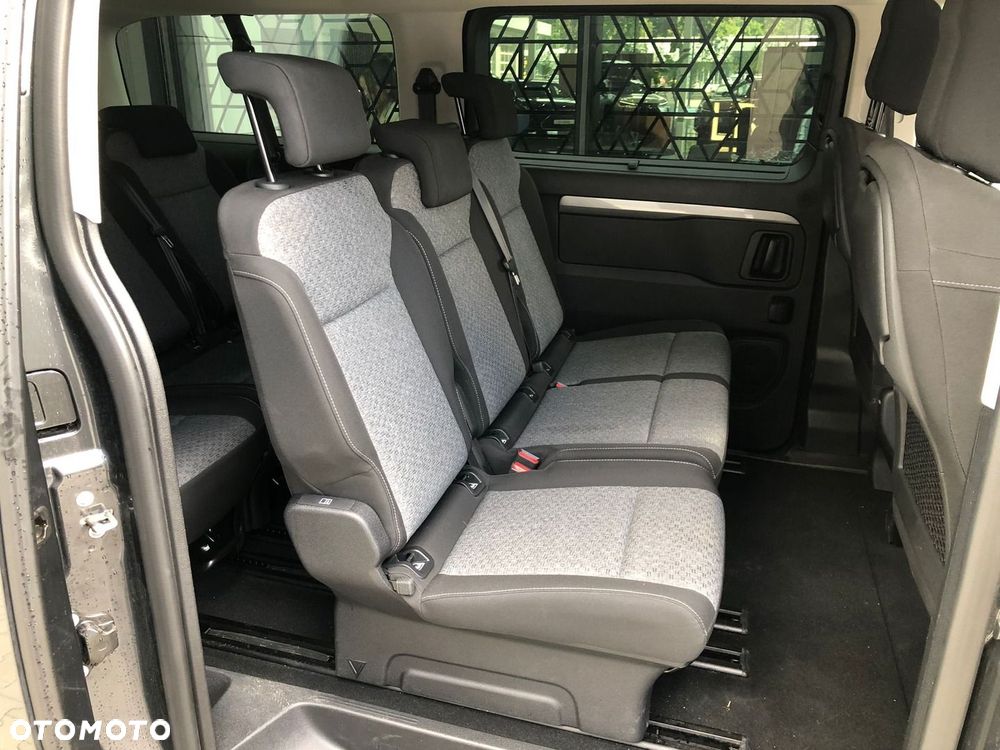 Toyota Proace Verso 2.0 D4-D Long Family - 17